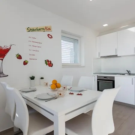 Alius Deluxe * 두브로브니크